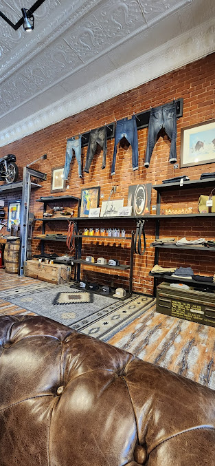 Standard Issue Barbershop - image 4